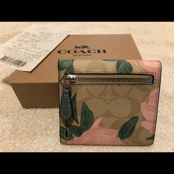 Coach - Wallet - Picture 4 of 6